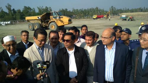 The Japanese ambassador H.E. Hioyasu Izumi (l) visists Matarbari with the Minister for Energy, Power and Mineral Resources, H.E. Nasrul Hamid (c)