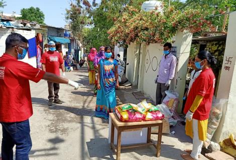 A food distribution in India