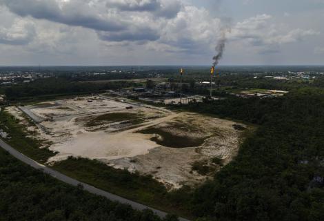 In the Niger Delta region of Nigeria, Shell's activities are devastating communities with oil spills, gas flaring, polluted water and human rights abuses.