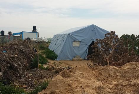 Temporary shelter in Palestine 