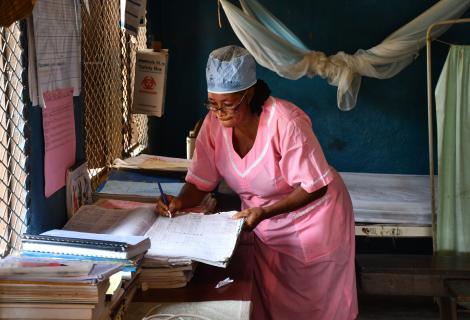 44-year-old Mariatu Turay who though receives monthly salary, face similar struggles as Martha. The health unit she works in serves 15 catchments of 5351 people with five nurses who work on shifts of 2 or 3 at a time. They run the expanded immunization program, Antenatal care, Outpatient, General, and Under 5 cares.