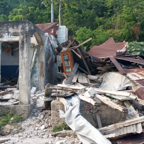 Homes destroyed by Haiti earthquake 