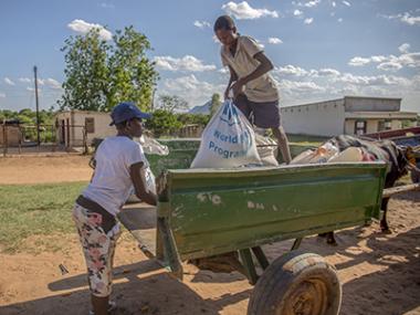 Food aid delivery in Zimbabwe