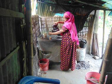 Dulali at her tea shop